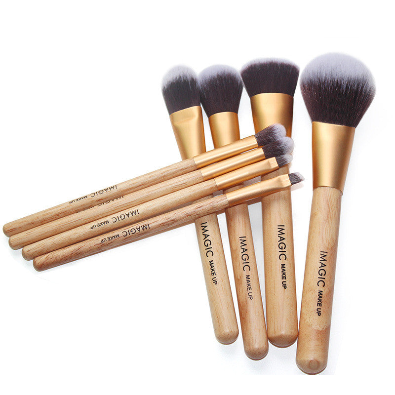 8 Multi-Purpose Makeup Brushes.