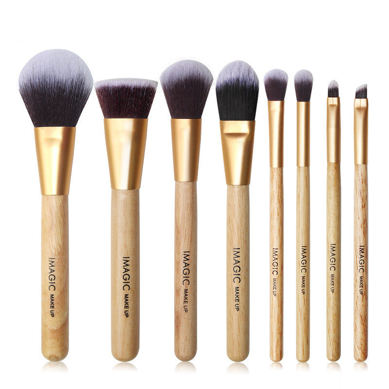 8 Multi-Purpose Makeup Brushes.