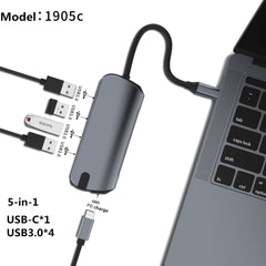 USB Type-C Hub.