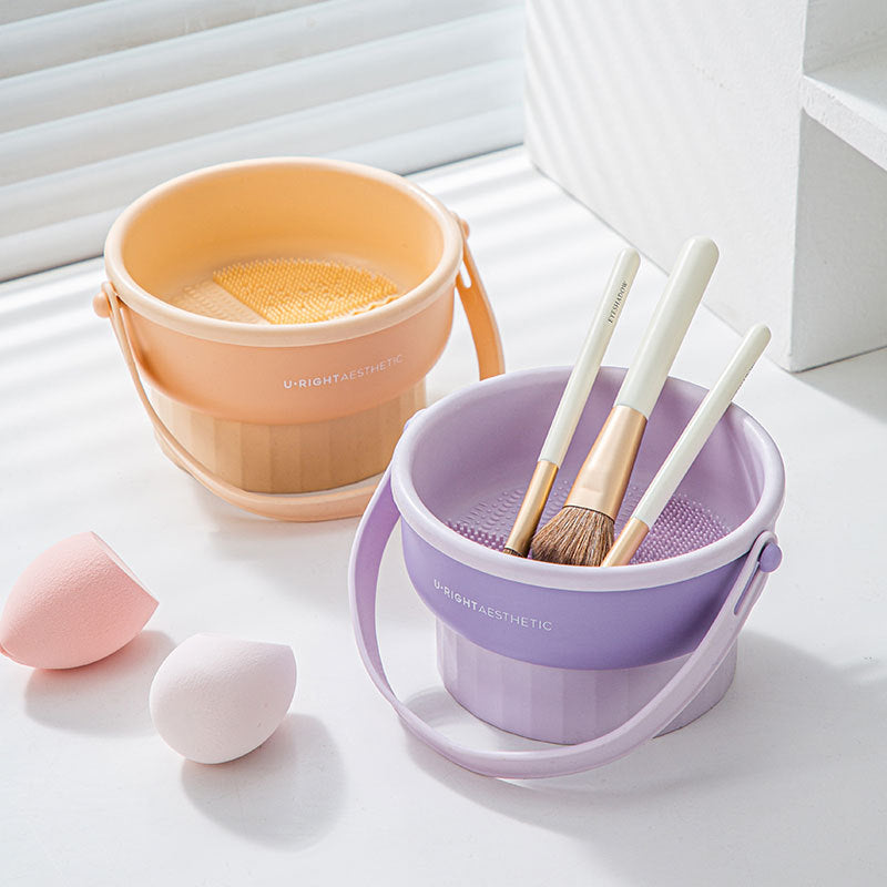 Silicone Makeup Brush Cleaning Box.